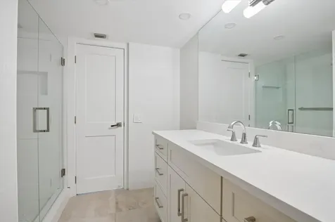 5100 Bayview Drive Fort Lauderdale FL 33308