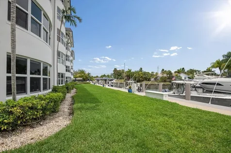 5100 Bayview Drive Fort Lauderdale FL 33308