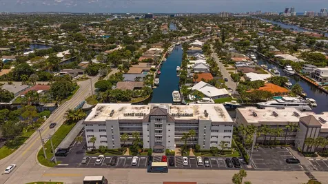 5100 Bayview Drive Fort Lauderdale FL 33308