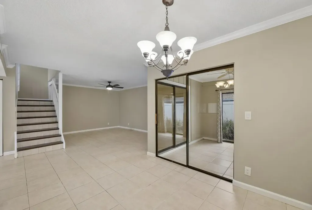 402 Lakewood Court Jupiter FL 33458