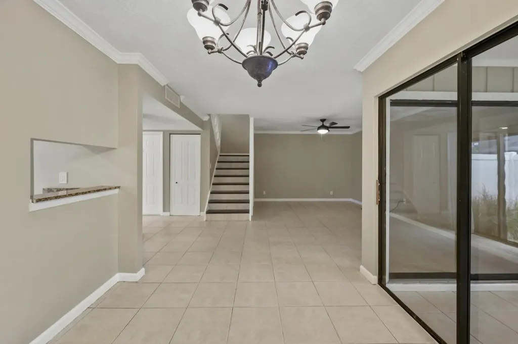 402 Lakewood Court Jupiter FL 33458