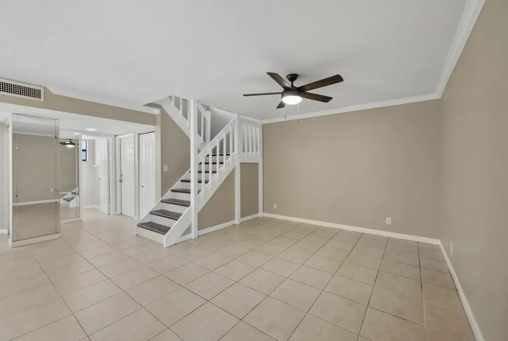 402 Lakewood Court Jupiter FL 33458