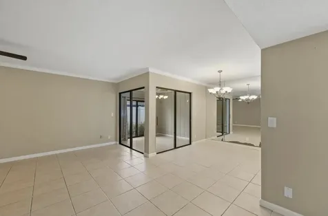 402 Lakewood Court Jupiter FL 33458