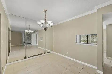 402 Lakewood Court Jupiter FL 33458