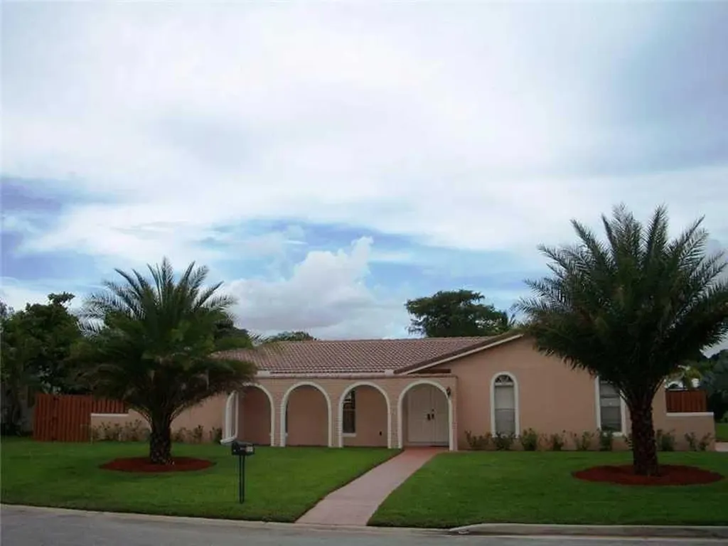 737 NW 84th Lane Coral Springs FL 33071