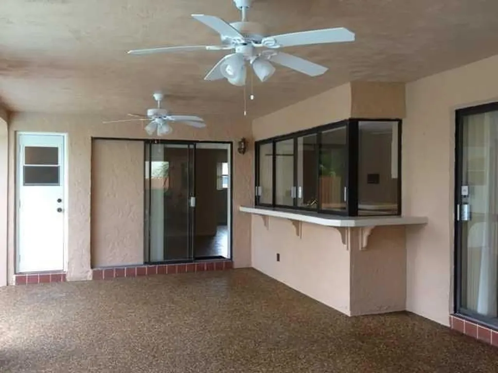 737 NW 84th Lane Coral Springs FL 33071