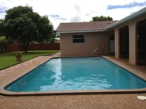 737 NW 84th Lane Coral Springs FL 33071