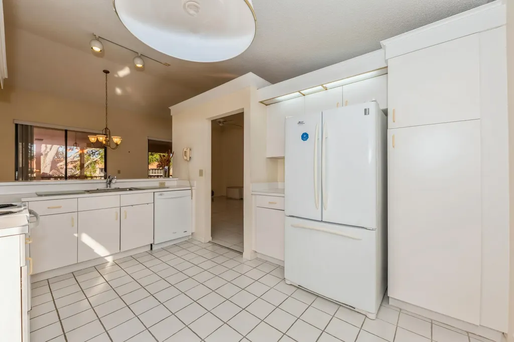 10439 S Circle Lake Drive Boynton Beach FL 33437