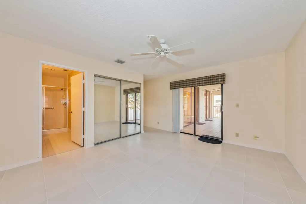 10439 S Circle Lake Drive Boynton Beach FL 33437