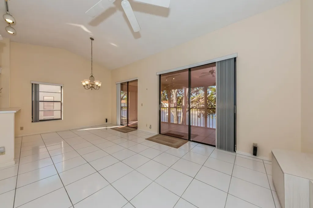 10439 S Circle Lake Drive Boynton Beach FL 33437