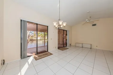 10439 S Circle Lake Drive Boynton Beach FL 33437
