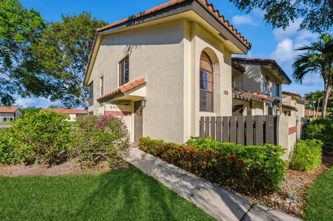 10439 S Circle Lake Drive Boynton Beach FL 33437