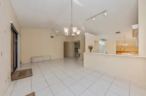10439 S Circle Lake Drive Boynton Beach FL 33437