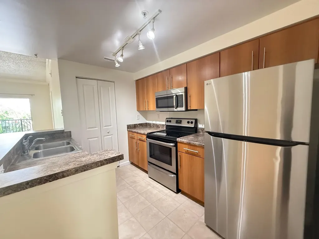 5800 W Sample Coral Springs FL 33067