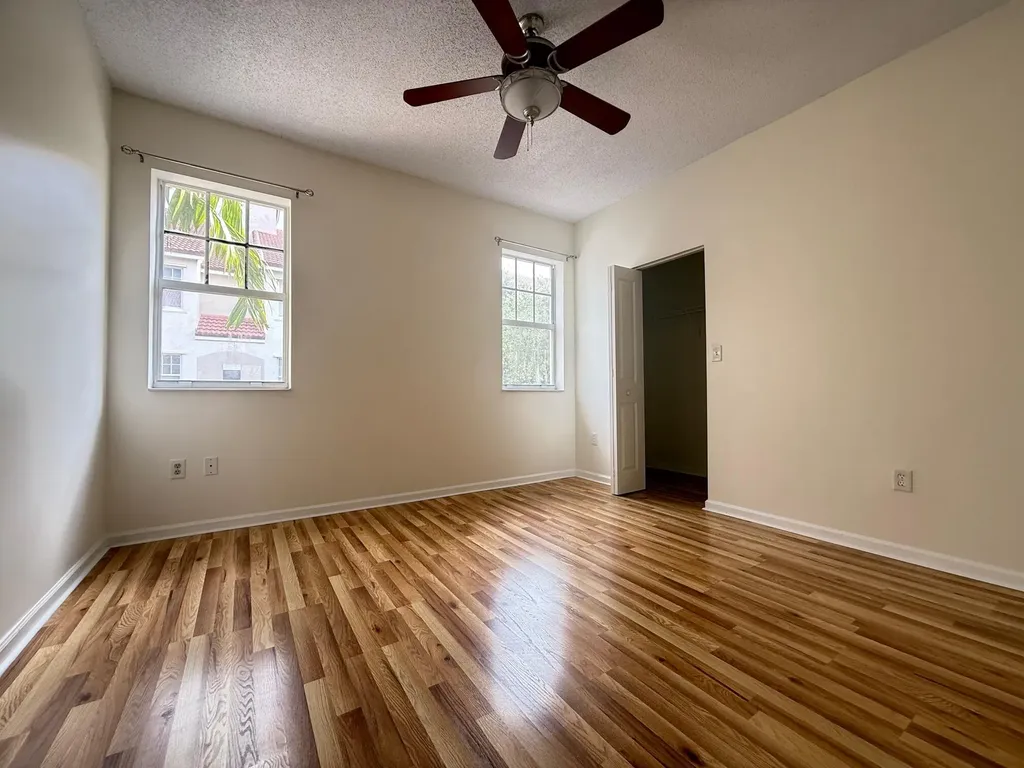 5800 W Sample Coral Springs FL 33067