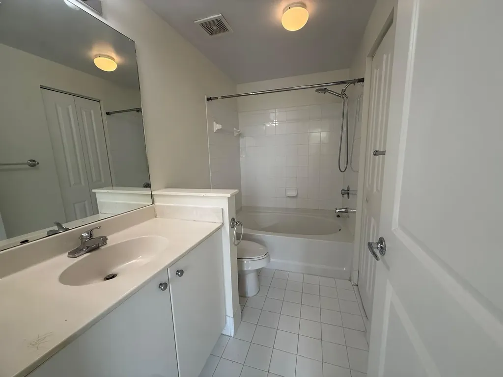 5800 W Sample Coral Springs FL 33067