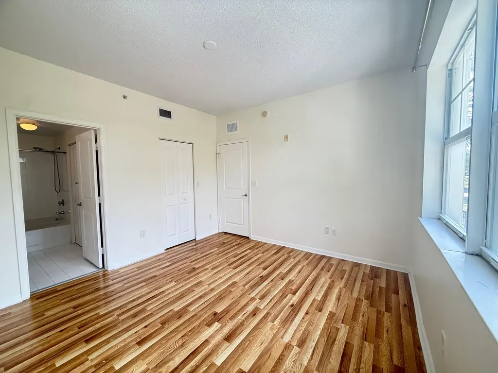5800 W Sample Coral Springs FL 33067