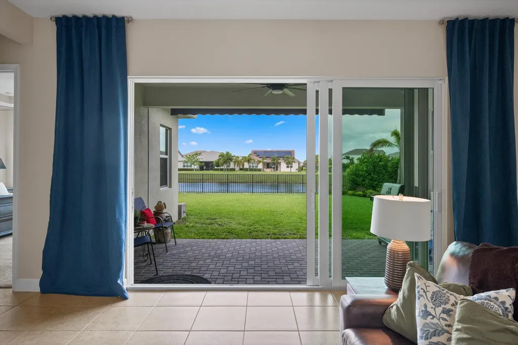 5919 Jasmine Lane Westlake FL 33470