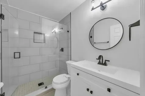 25 Lexington Lane W Palm Beach Gardens FL 33418