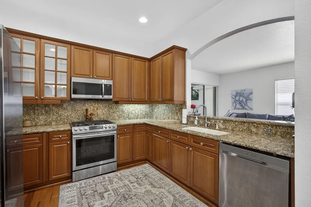 171 Isle Verde Way Palm Beach Gardens FL 33418