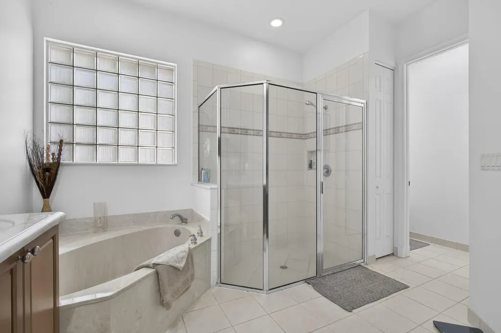 171 Isle Verde Way Palm Beach Gardens FL 33418