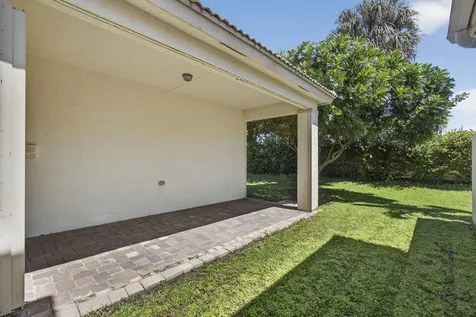 171 Isle Verde Way Palm Beach Gardens FL 33418
