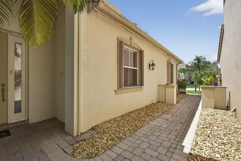 171 Isle Verde Way Palm Beach Gardens FL 33418