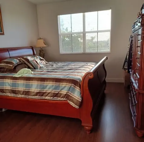 1064 SW 144th Avenue Pembroke Pines FL 33027