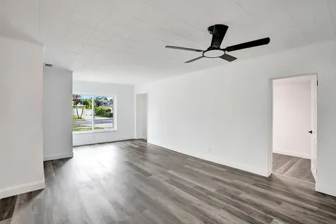 627 W Ilex Drive Lake Park FL 33403