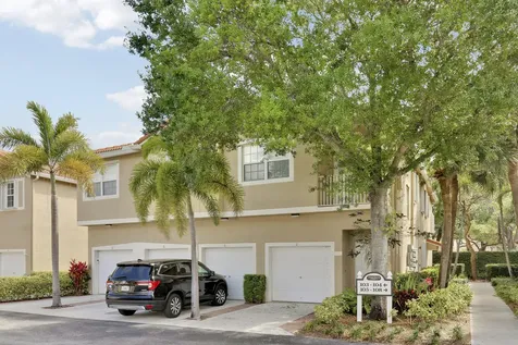 104 Lighthouse Circle Tequesta FL 33469