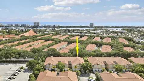 104 Lighthouse Circle Tequesta FL 33469