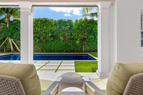 991 N Lake Way Palm Beach FL 33480