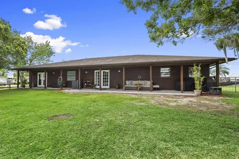 210 Deerwood Lane Fort Pierce FL 34947