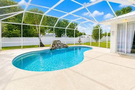 3121 S 24th Street Fort Pierce FL 34982