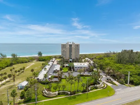 3702 N Hwy A1a Hutchinson Island FL 34949