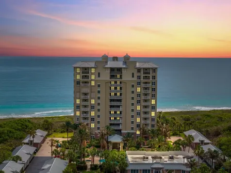 3702 N Hwy A1a Hutchinson Island FL 34949