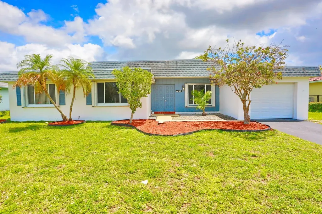 8156 NW 67th Avenue Tamarac FL 33321