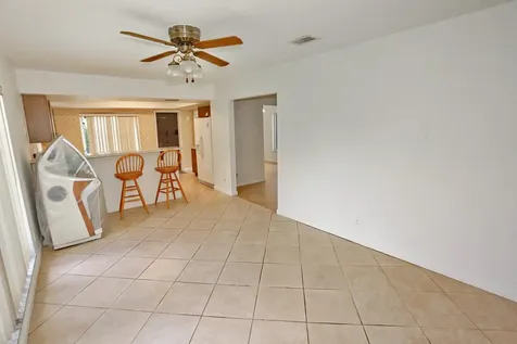 8156 NW 67th Avenue Tamarac FL 33321
