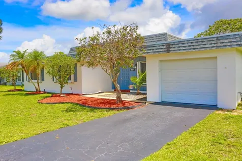 8156 NW 67th Avenue Tamarac FL 33321