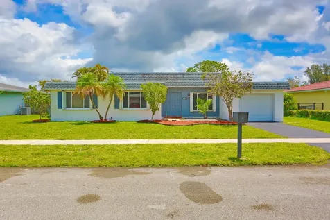 8156 NW 67th Avenue Tamarac FL 33321