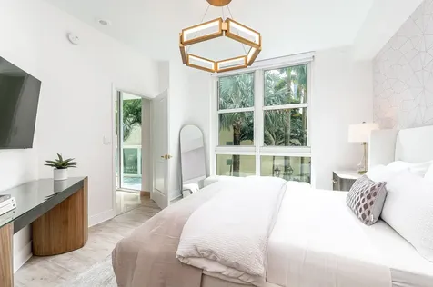 347 N New River Drive E Fort Lauderdale FL 33301