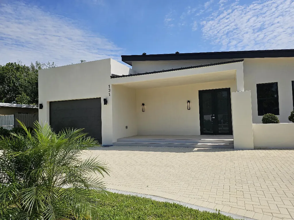 131 Miami Gardens Road West Park FL 33023