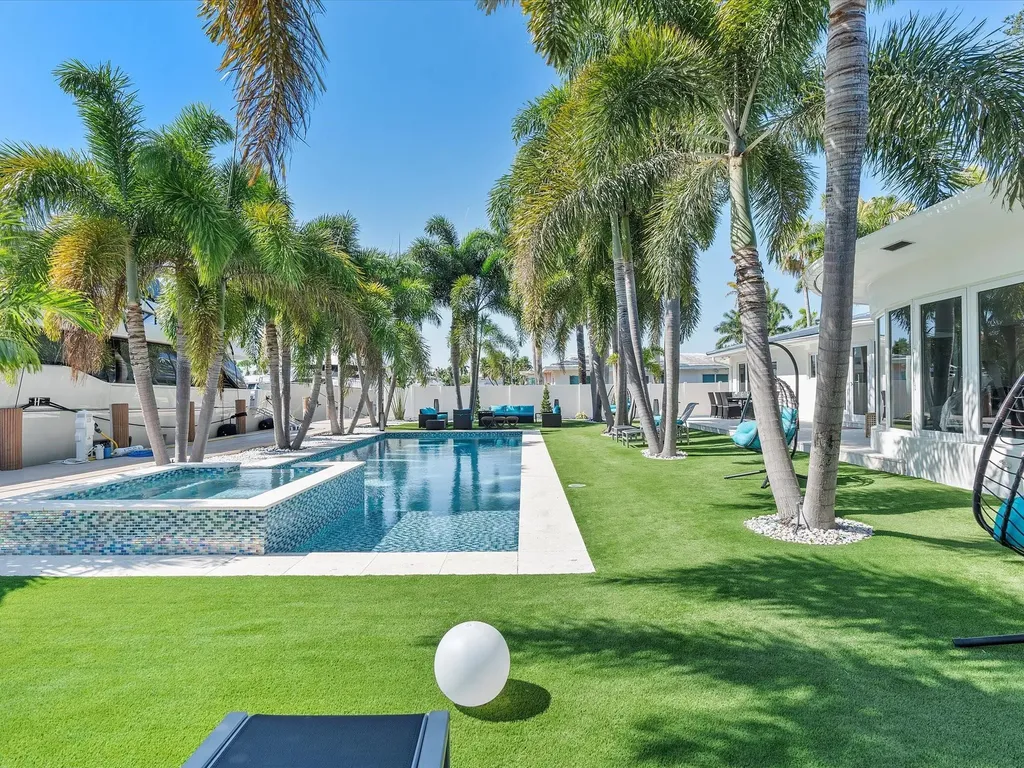 207 Royal Palm Drive Fort Lauderdale FL 33301
