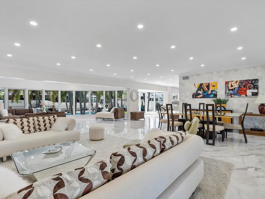 207 Royal Palm Drive Fort Lauderdale FL 33301