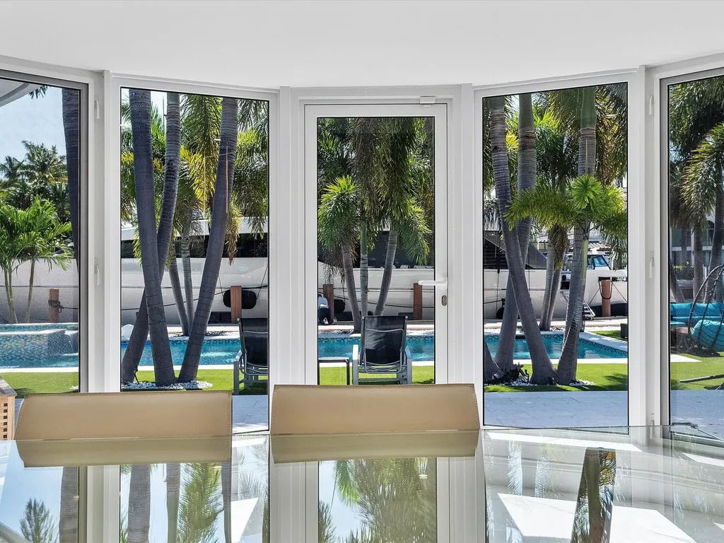 207 Royal Palm Drive Fort Lauderdale FL 33301