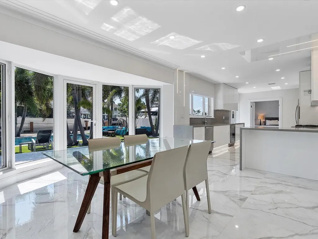 207 Royal Palm Drive Fort Lauderdale FL 33301