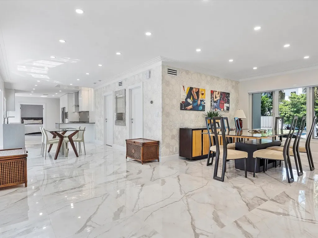 207 Royal Palm Drive Fort Lauderdale FL 33301