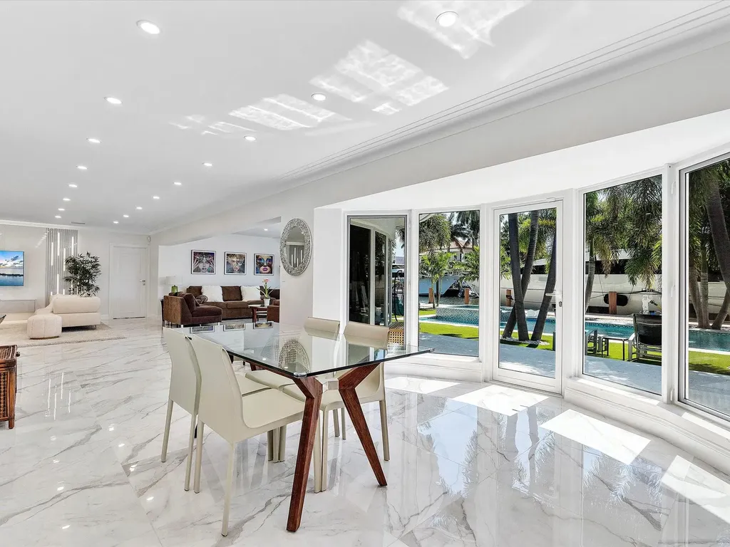 207 Royal Palm Drive Fort Lauderdale FL 33301
