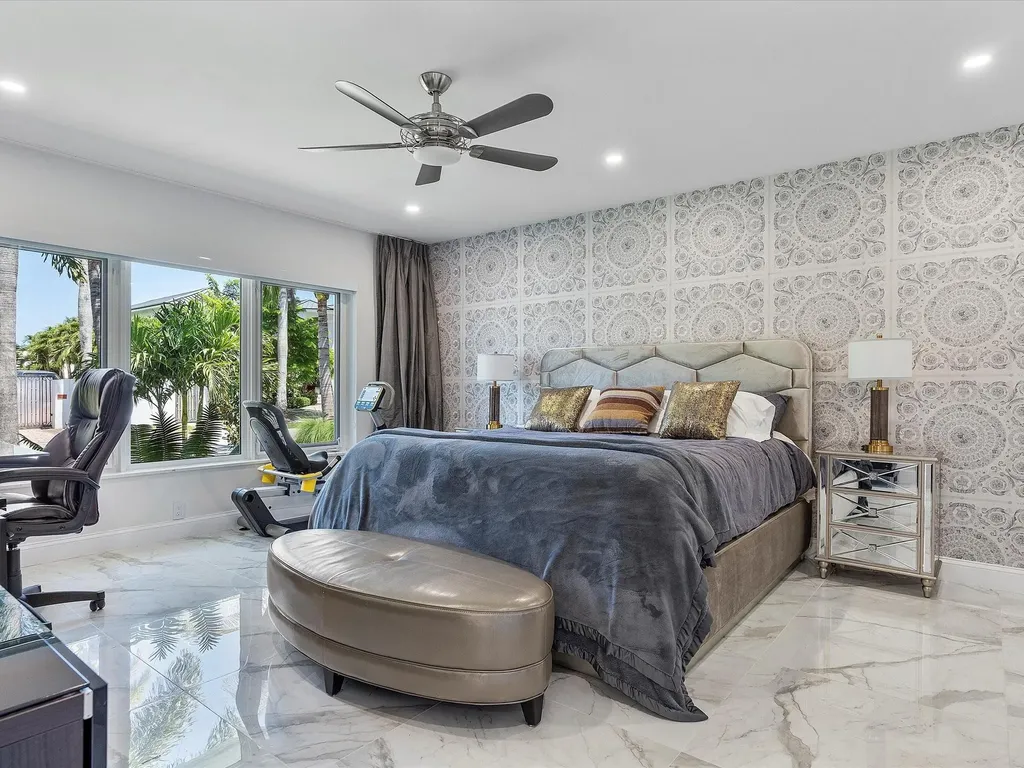 207 Royal Palm Drive Fort Lauderdale FL 33301