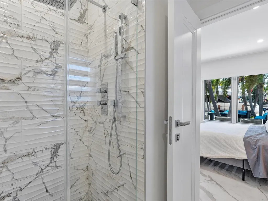 207 Royal Palm Drive Fort Lauderdale FL 33301